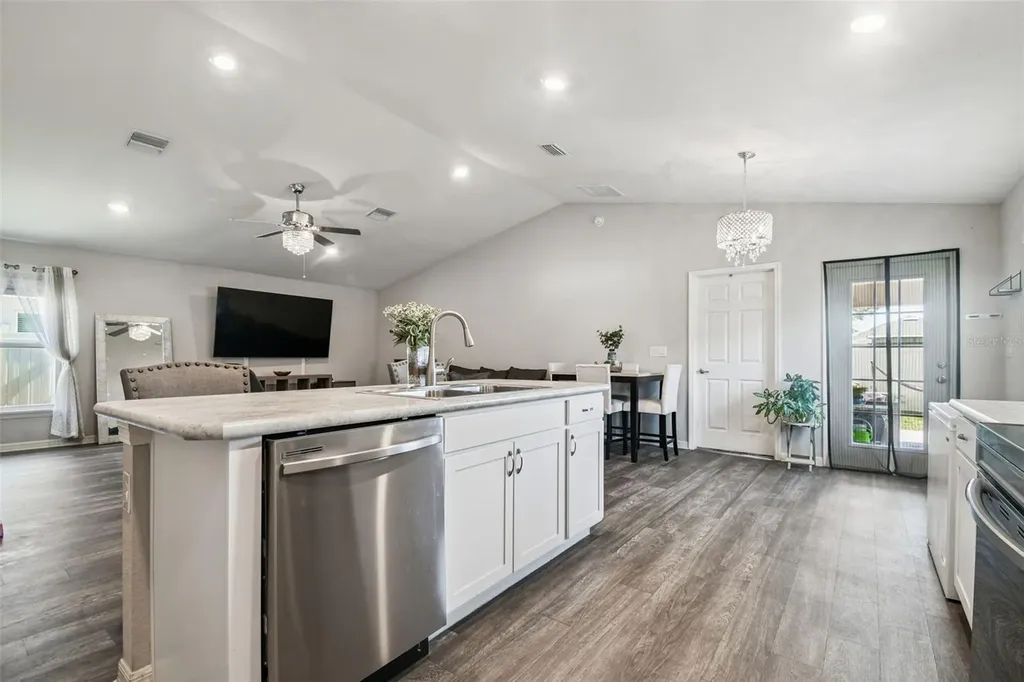 114 Eagle Summit Drive Ruskin FL 33570