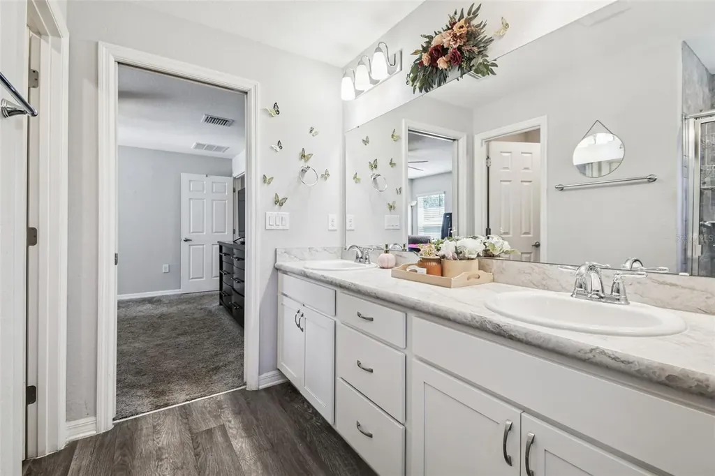 114 Eagle Summit Drive Ruskin FL 33570