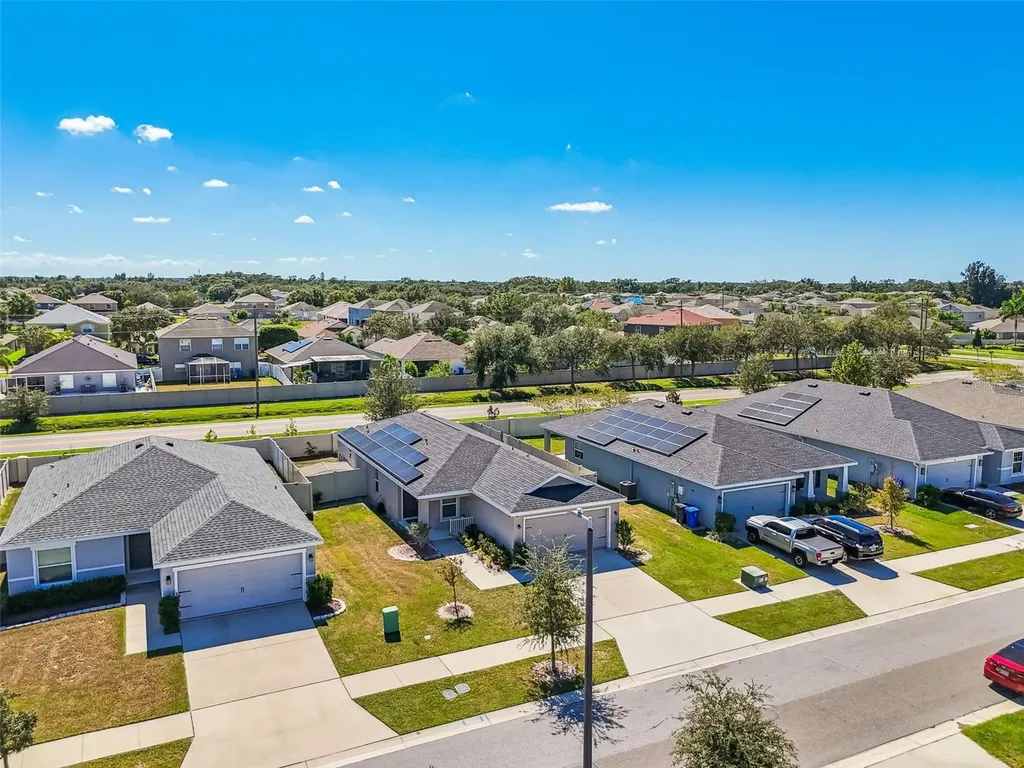 114 Eagle Summit Drive Ruskin FL 33570