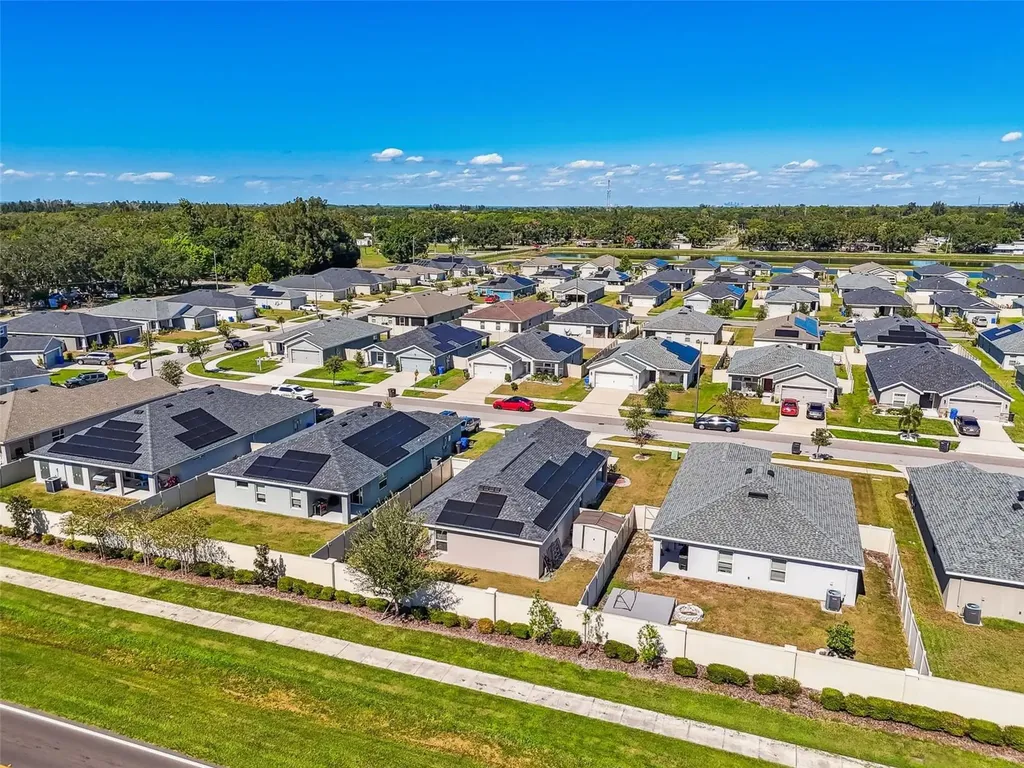 114 Eagle Summit Drive Ruskin FL 33570