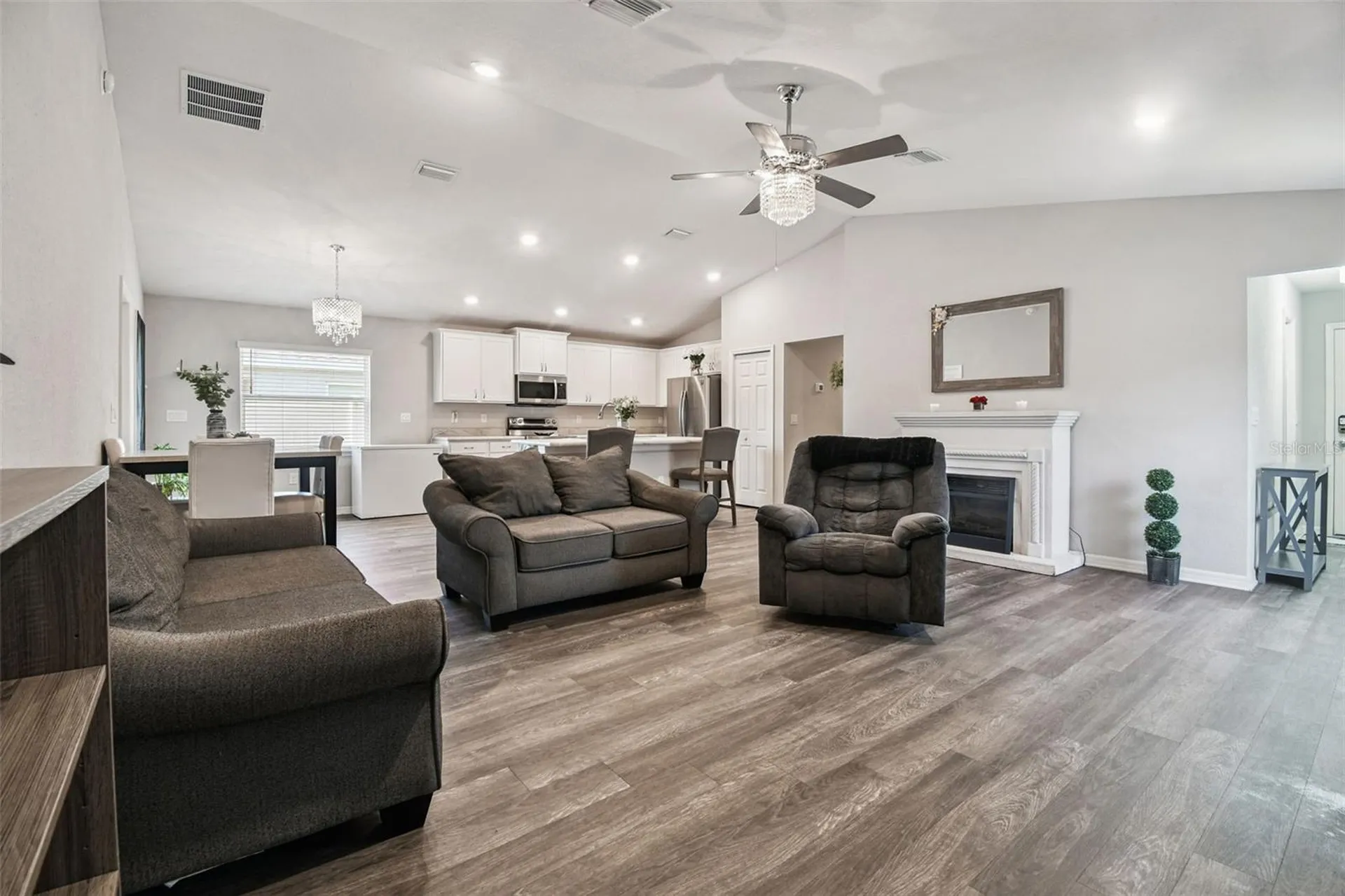 114 Eagle Summit Drive Ruskin FL 33570
