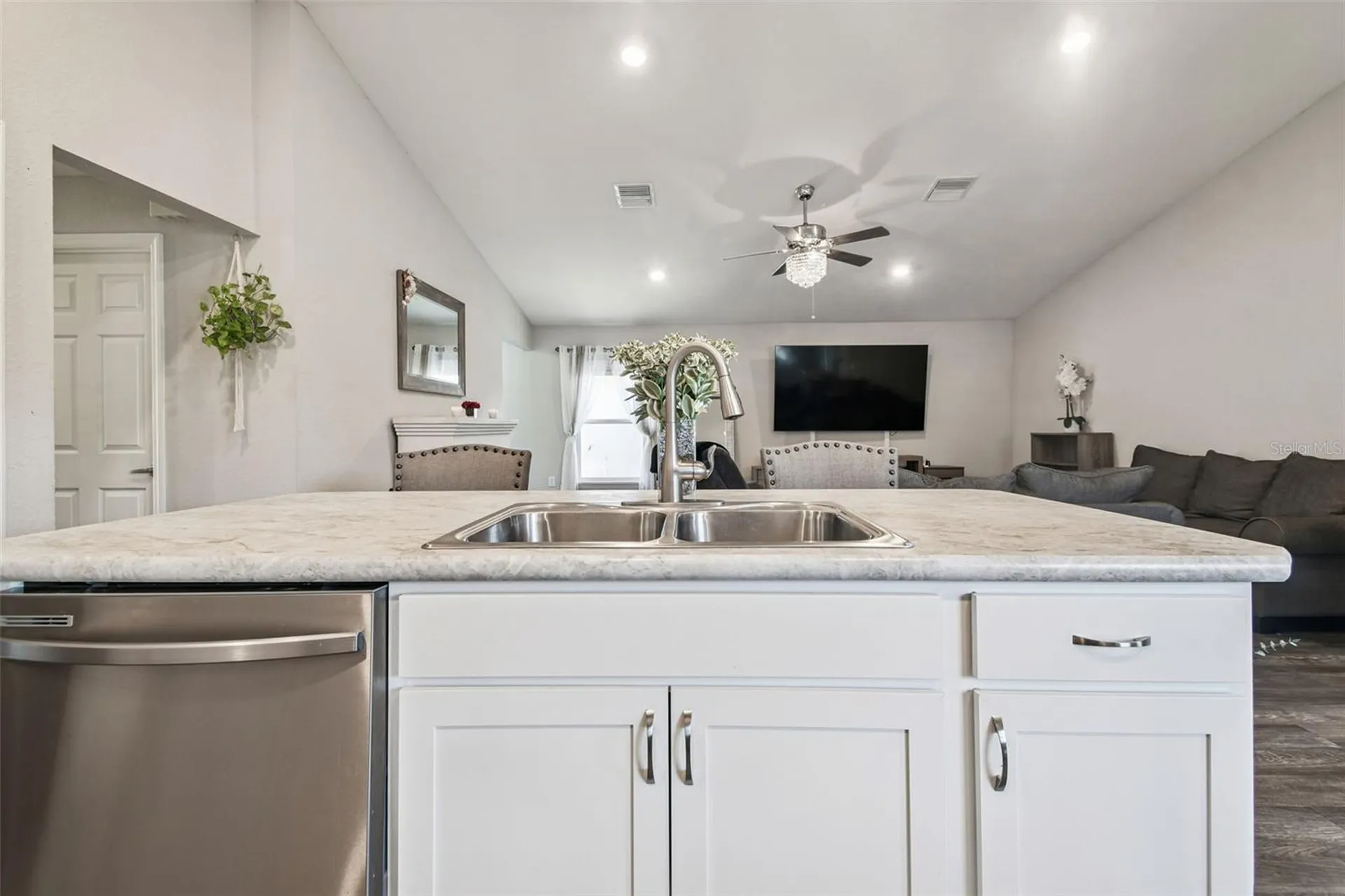 114 Eagle Summit Drive Ruskin FL 33570