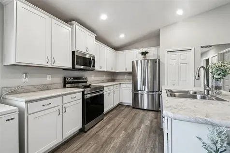 114 Eagle Summit Drive Ruskin FL 33570