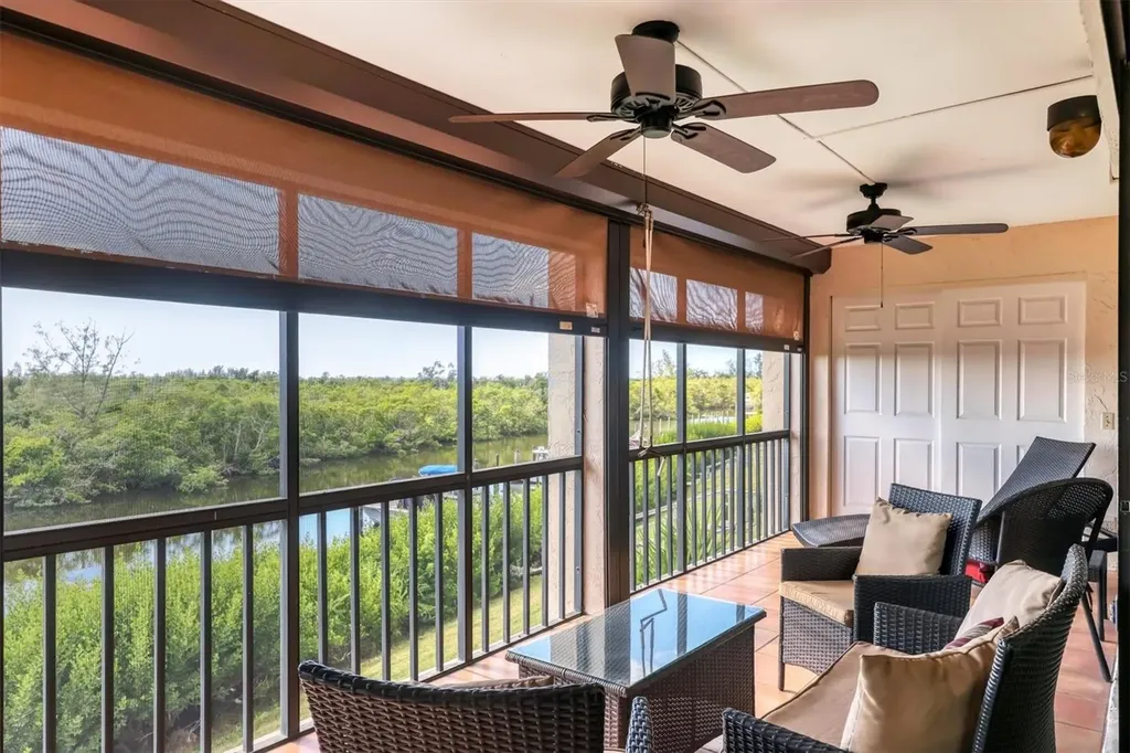 8702 54th Avenue W Bradenton FL 34210