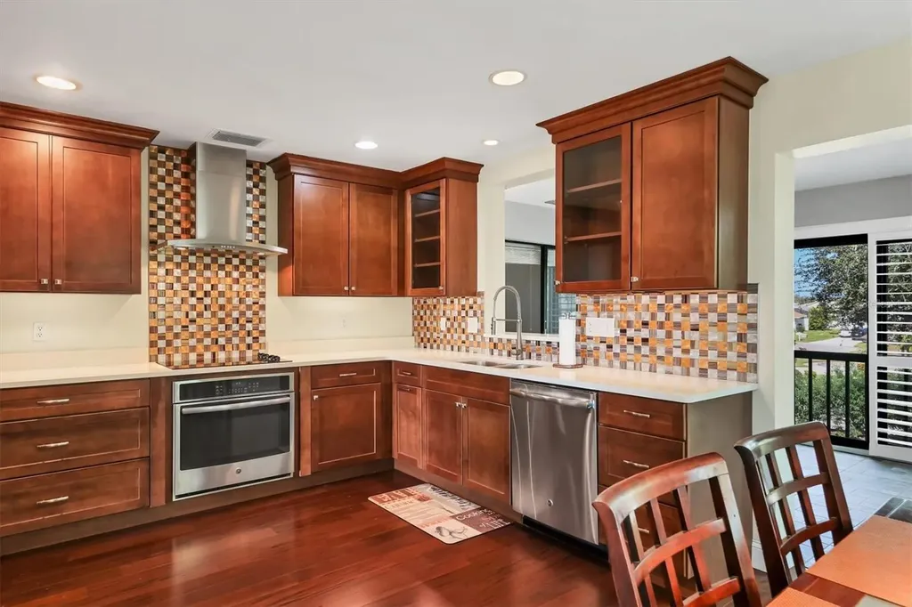 8702 54th Avenue W Bradenton FL 34210