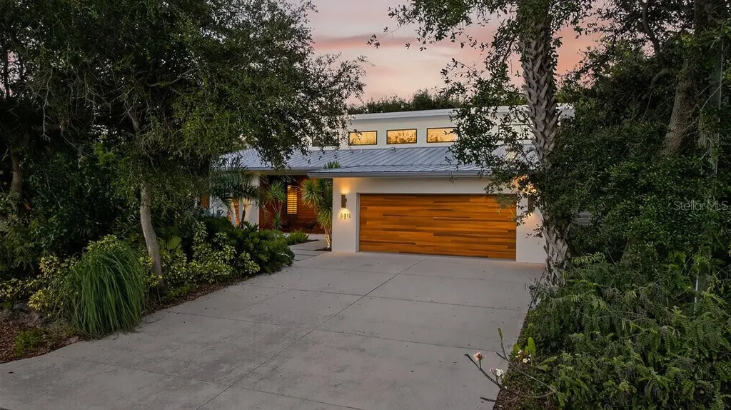 6311 River Road New Smyrna Beach FL 32169