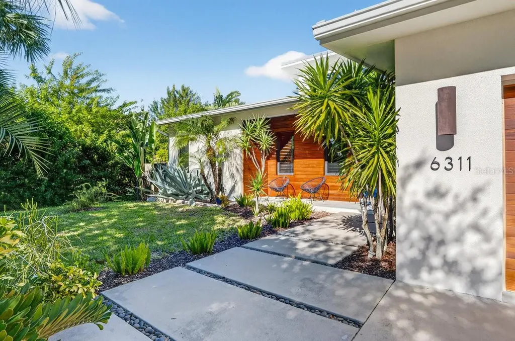 6311 River Road New Smyrna Beach FL 32169