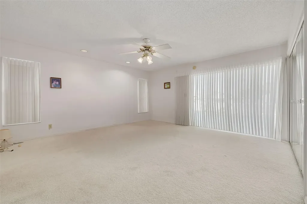 4927 62nd Avenue S St Petersburg FL 33715