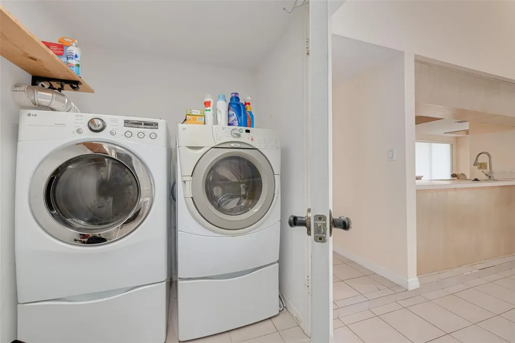 4927 62nd Avenue S St Petersburg FL 33715