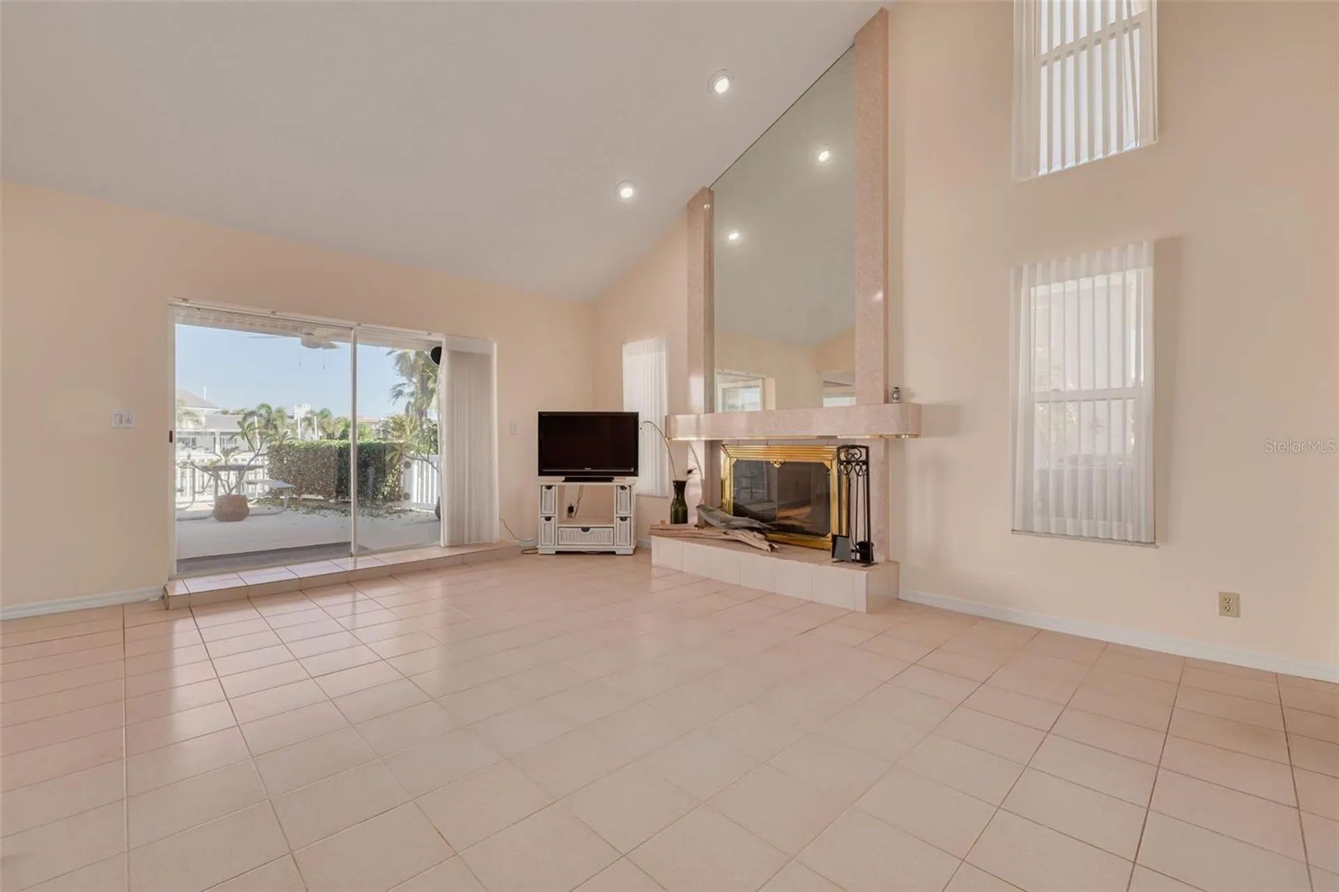 4927 62nd Avenue S St Petersburg FL 33715