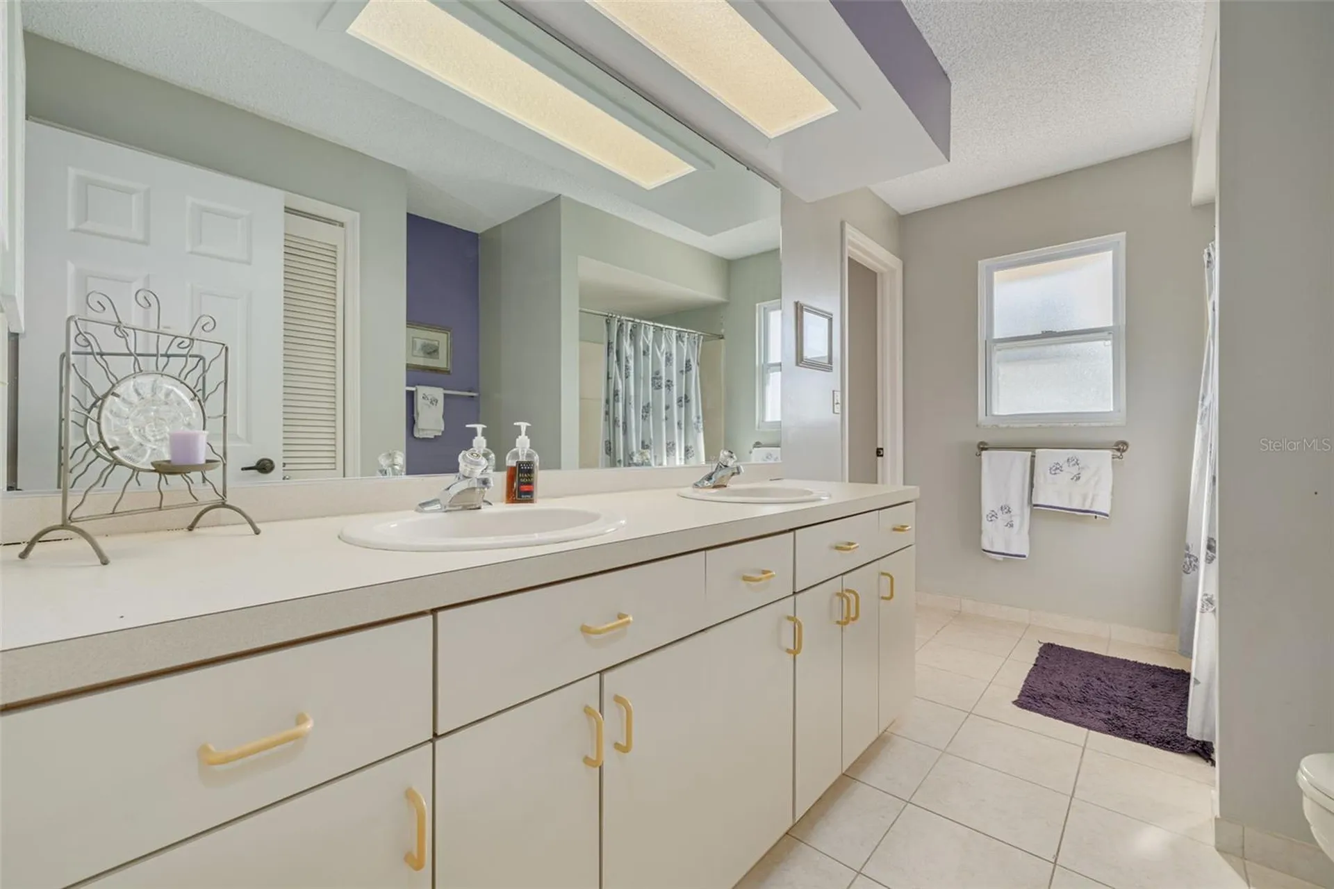 4927 62nd Avenue S St Petersburg FL 33715