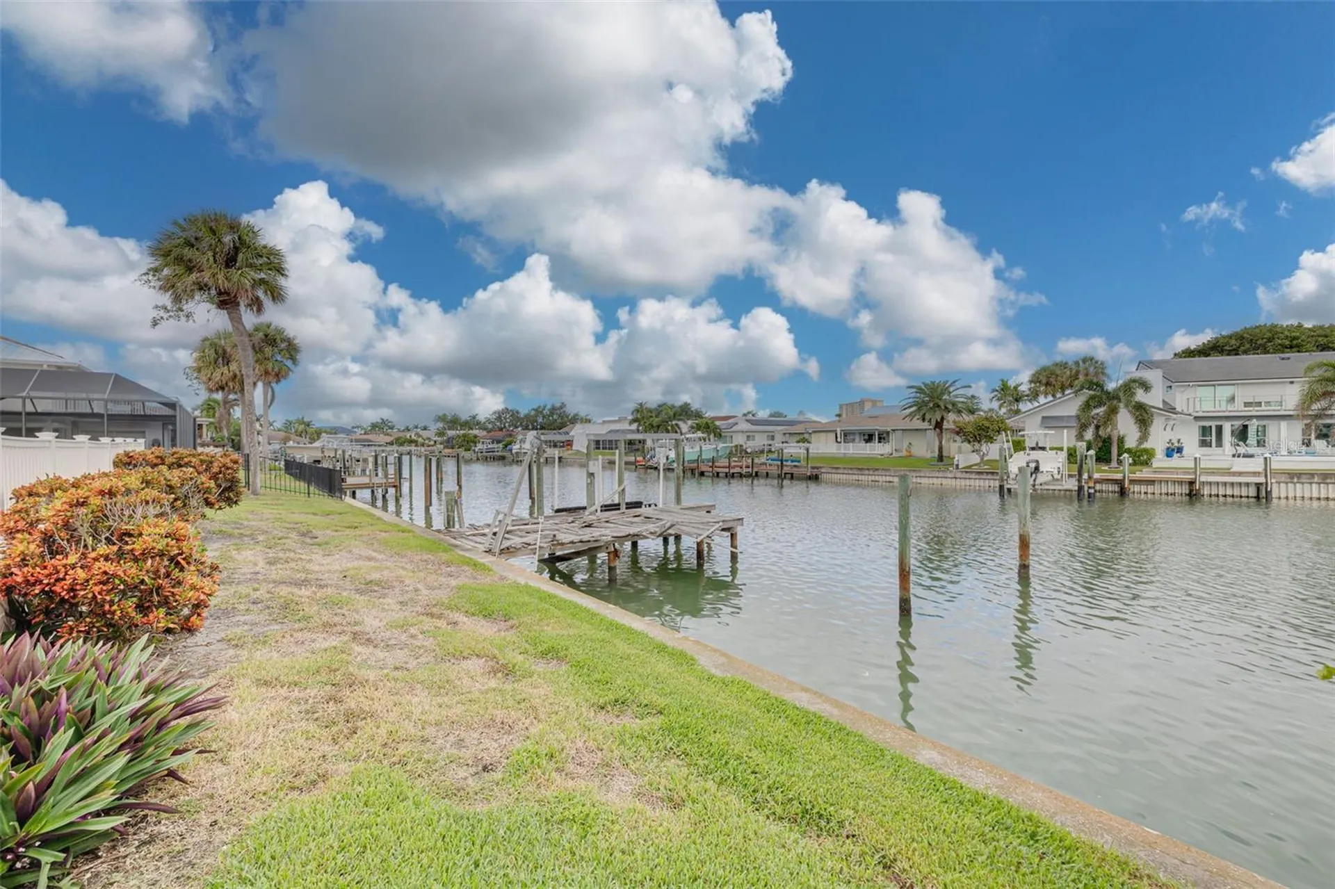 4927 62nd Avenue S St Petersburg FL 33715