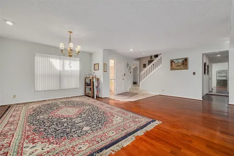 4927 62nd Avenue S St Petersburg FL 33715