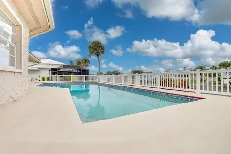 4927 62nd Avenue S St Petersburg FL 33715