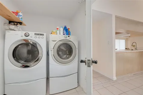 4927 62nd Avenue S St Petersburg FL 33715