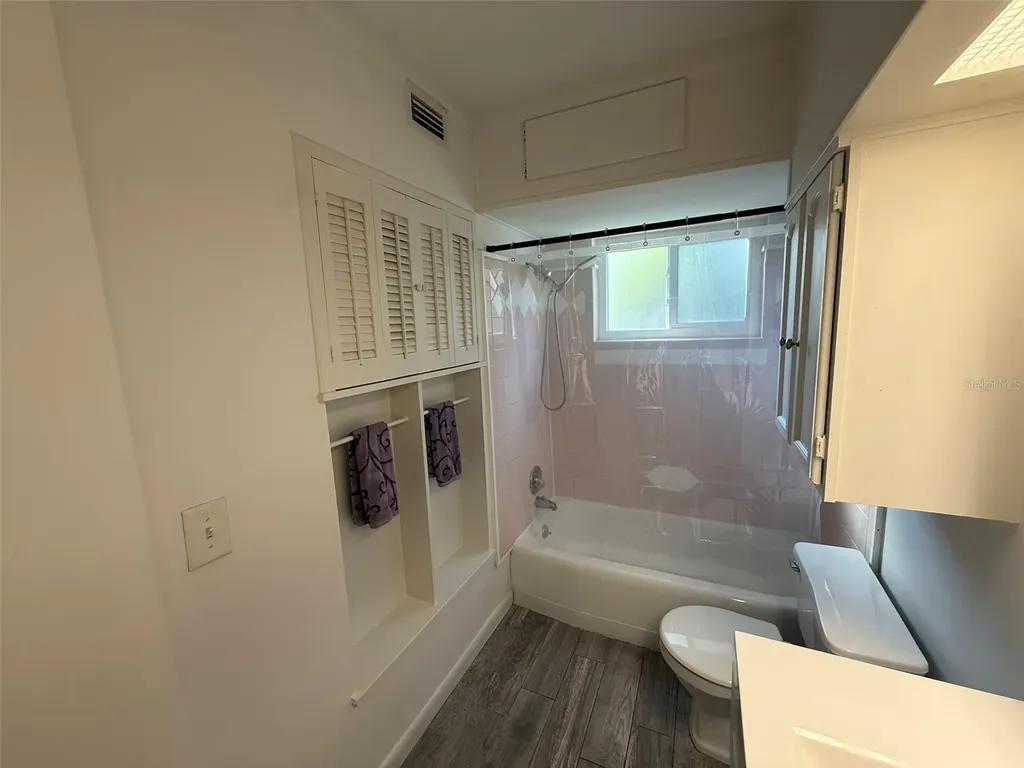 2304 Ringling Boulevard Sarasota FL 34237