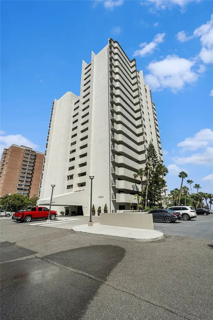 4141 Bayshore Boulevard Tampa FL 33611