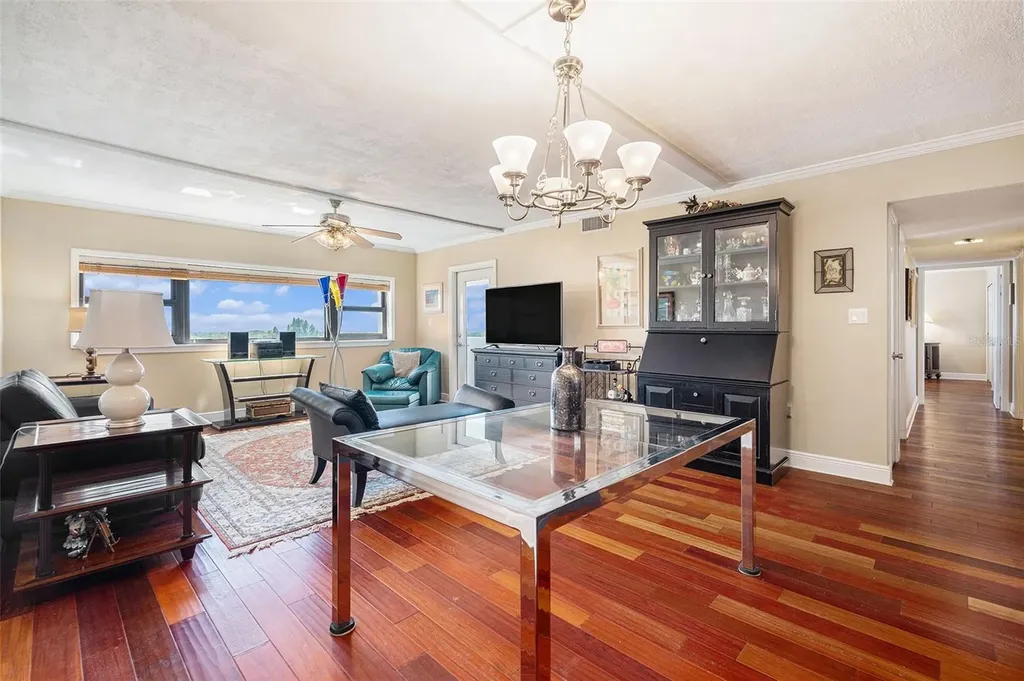 4141 Bayshore Boulevard Tampa FL 33611