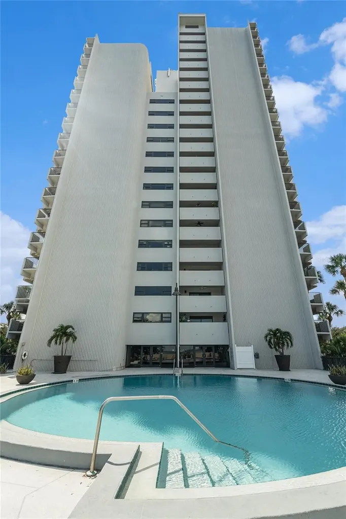 4141 Bayshore Boulevard Tampa FL 33611
