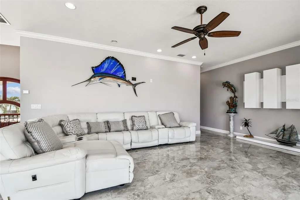 582 Johns Pass Avenue Madeira Beach FL 33708