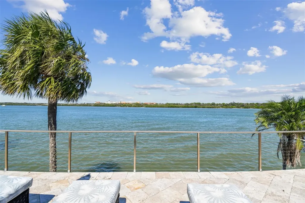 582 Johns Pass Avenue Madeira Beach FL 33708