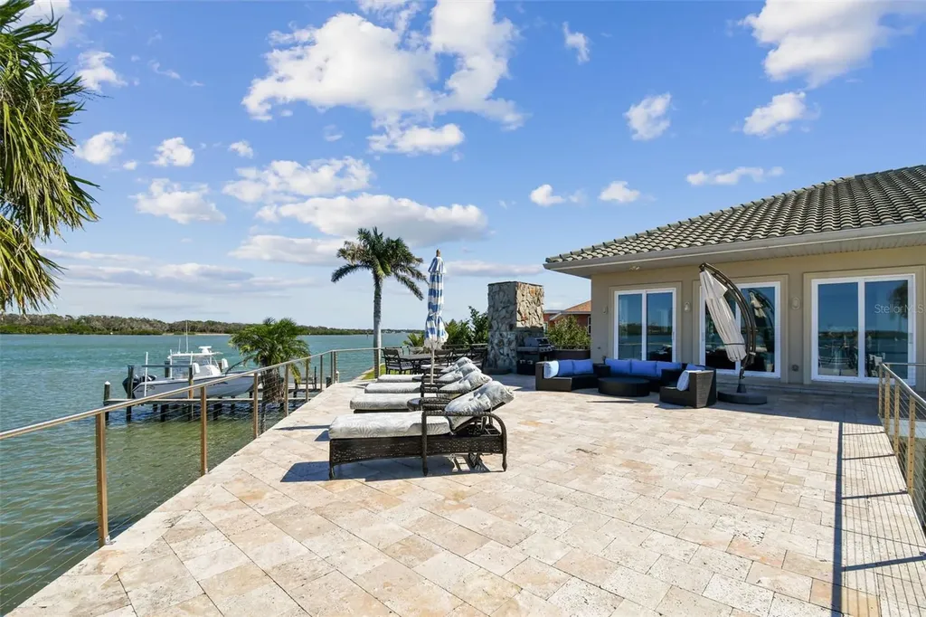 582 Johns Pass Avenue Madeira Beach FL 33708