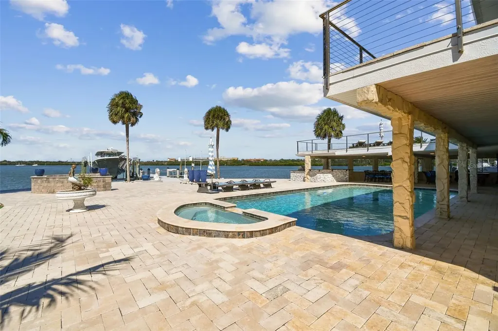 582 Johns Pass Avenue Madeira Beach FL 33708