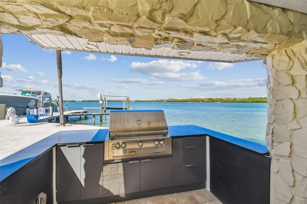 582 Johns Pass Avenue Madeira Beach FL 33708