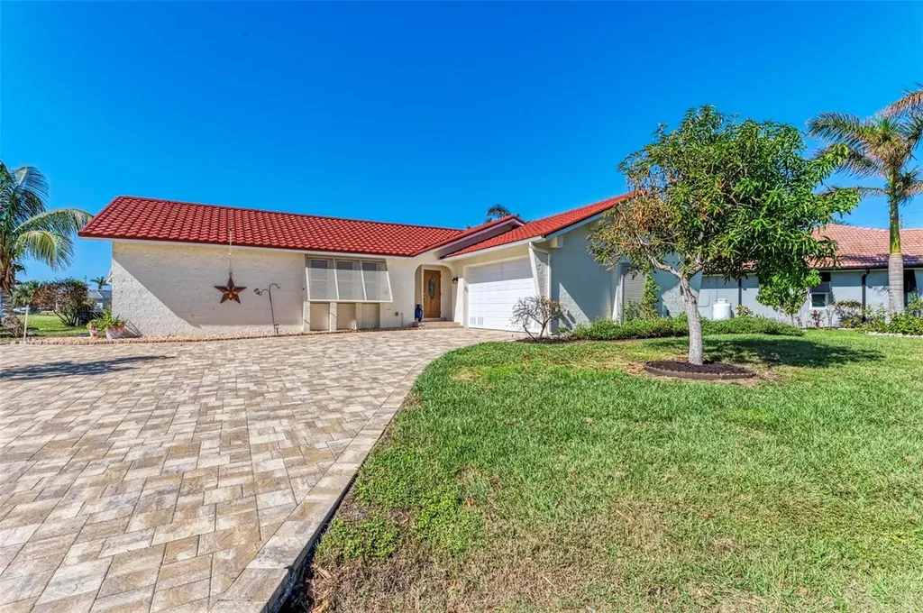 1111 La Salina Court Punta Gorda FL 33950