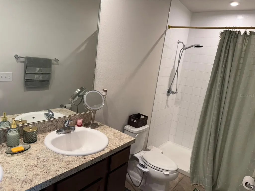 35147 Jomar Avenue Zephyrhills FL 33541