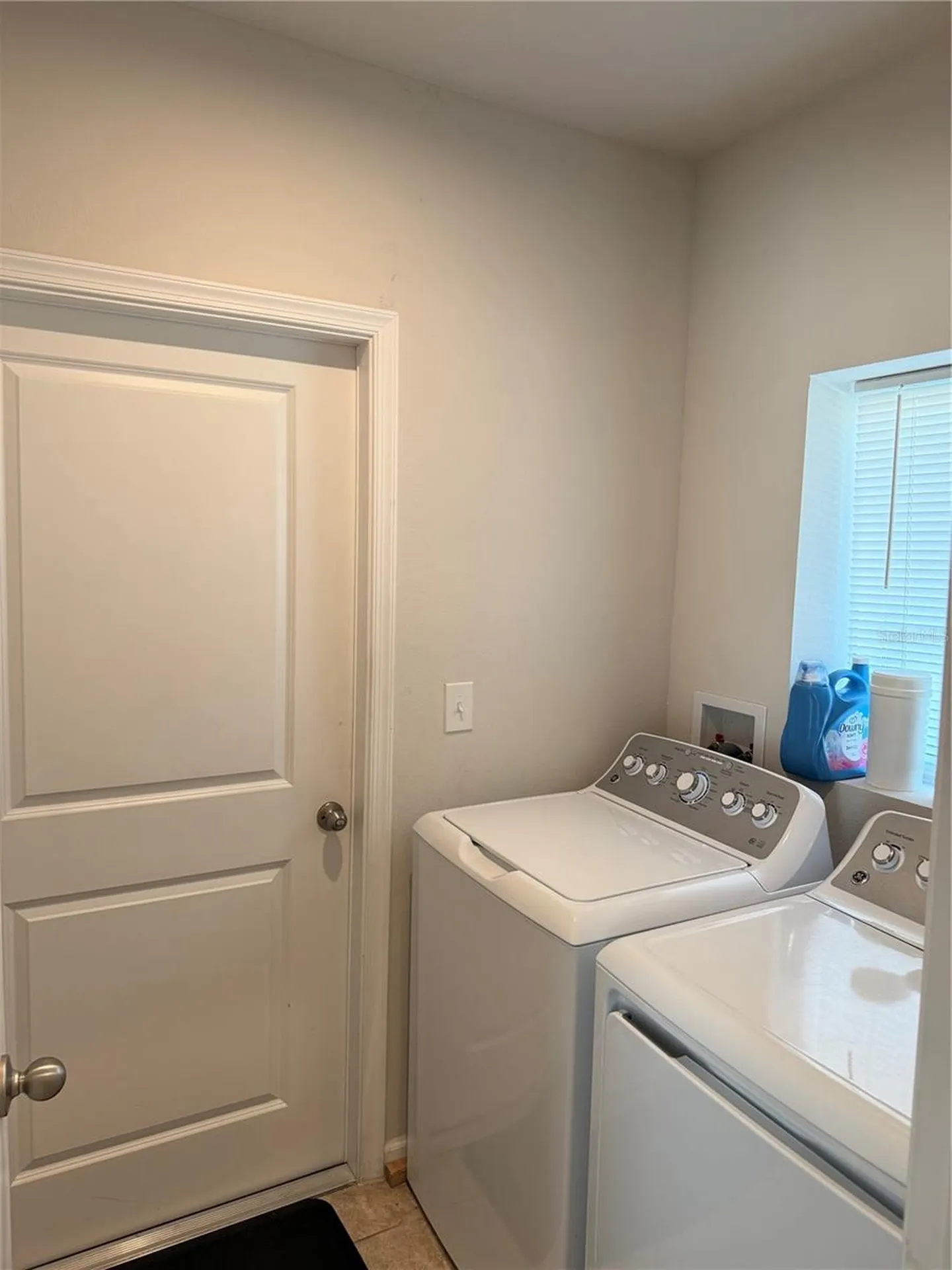 35147 Jomar Avenue Zephyrhills FL 33541
