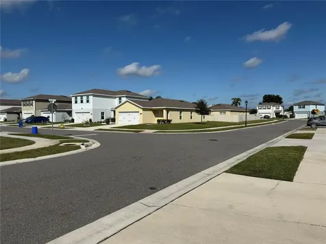 35147 Jomar Avenue Zephyrhills FL 33541