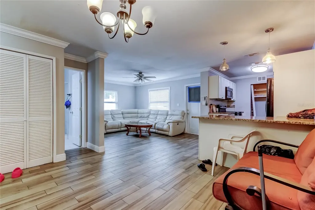 4532 Devonshire Road Tampa FL 33634