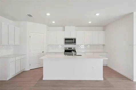 1381 Morning Walk Drive Ormond Beach FL 32174