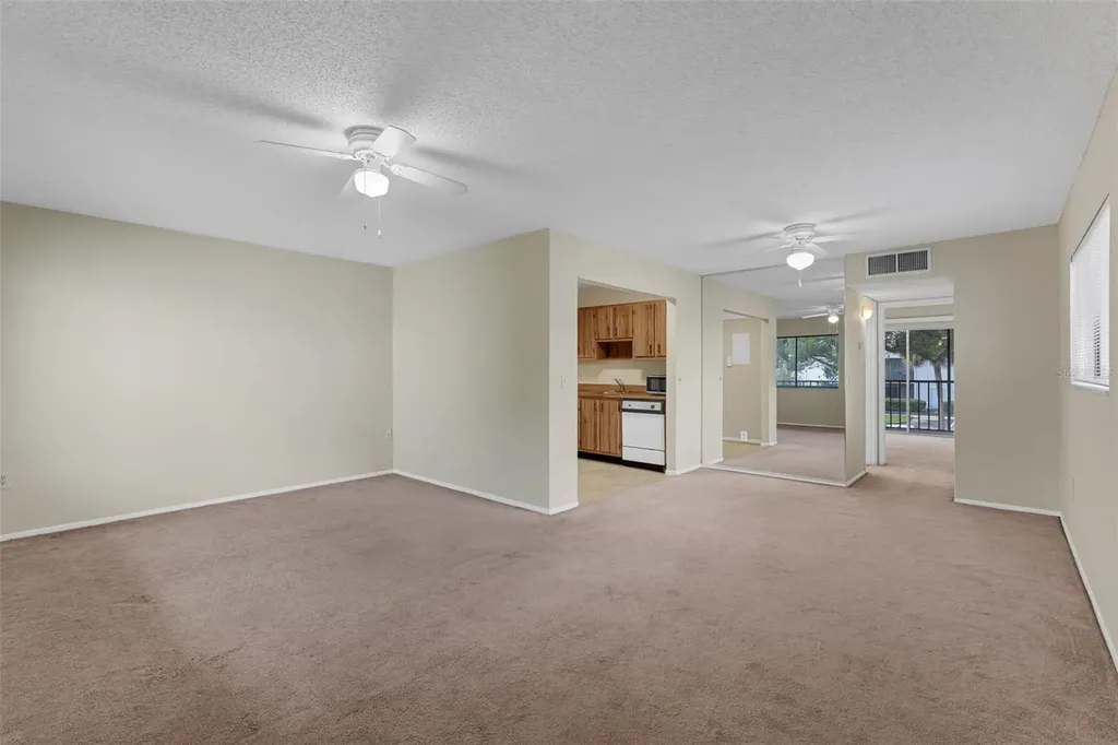 2597 Oak Park Way Orlando FL 32822