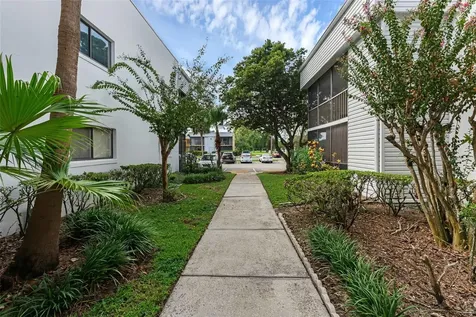 2597 Oak Park Way Orlando FL 32822