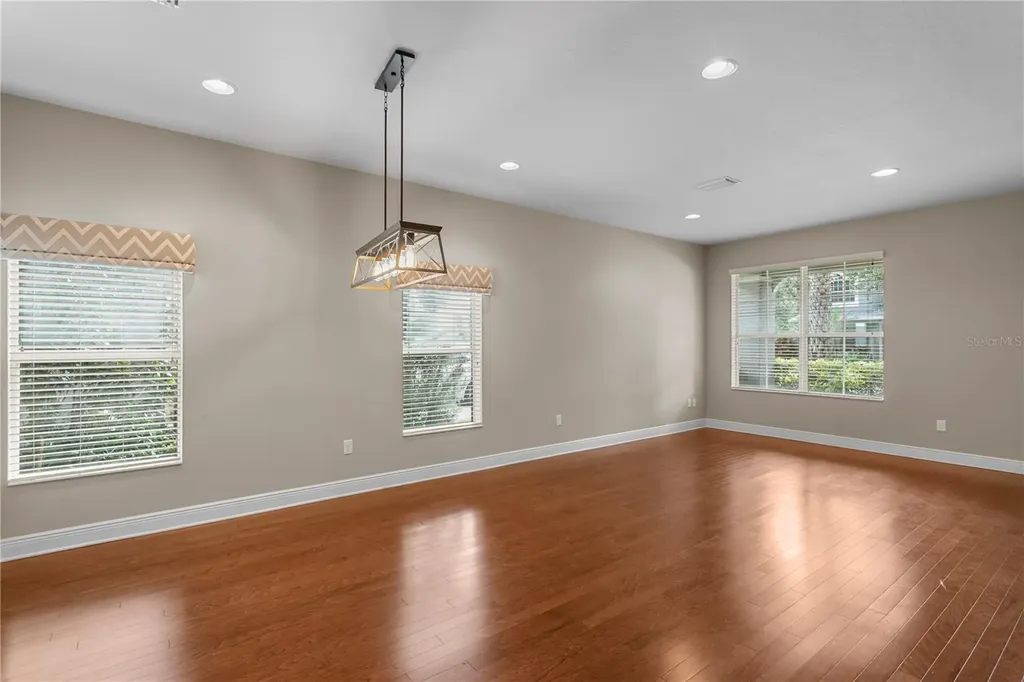 19303 Water Maple Drive Tampa FL 33647