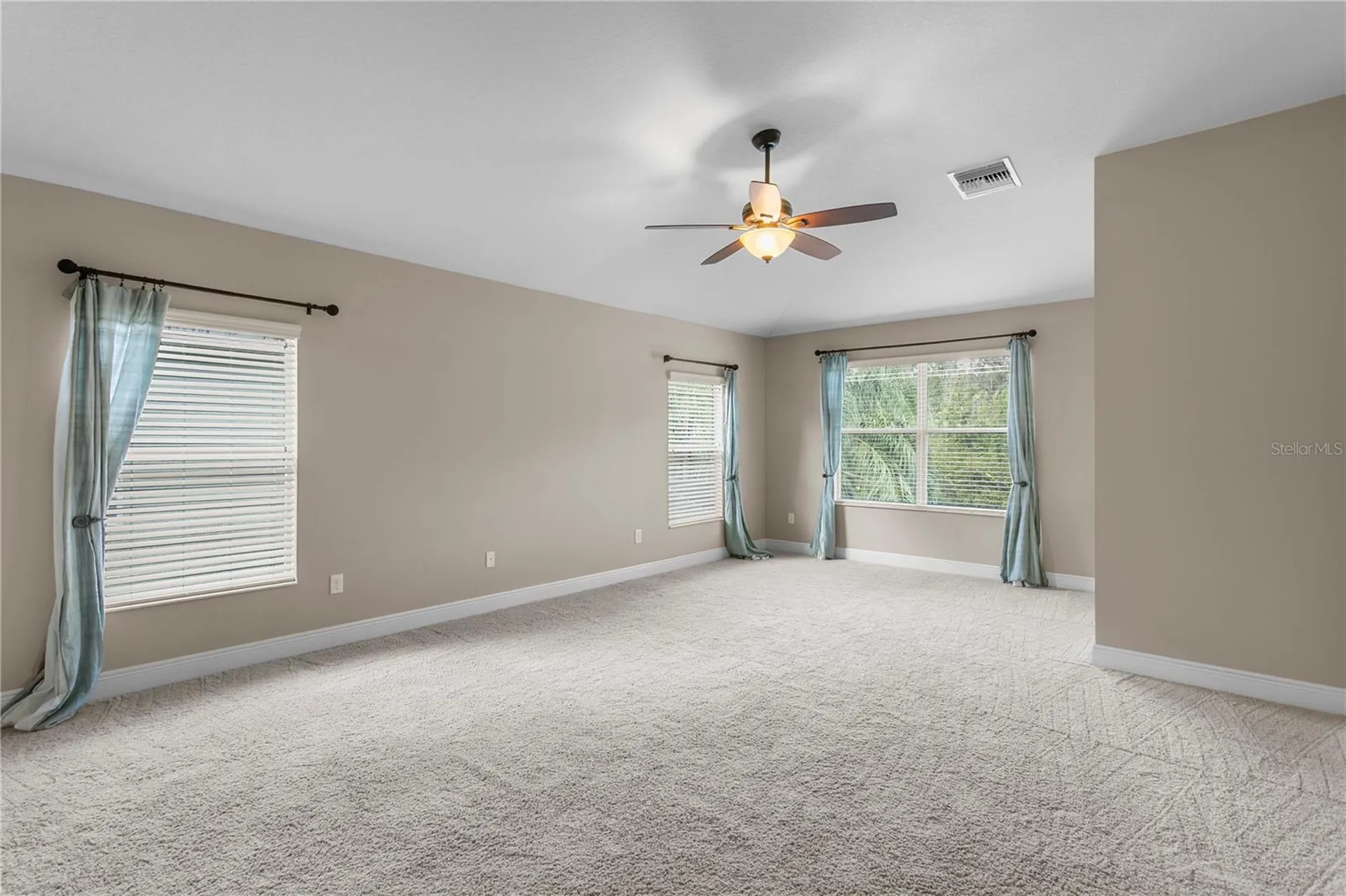 19303 Water Maple Drive Tampa FL 33647