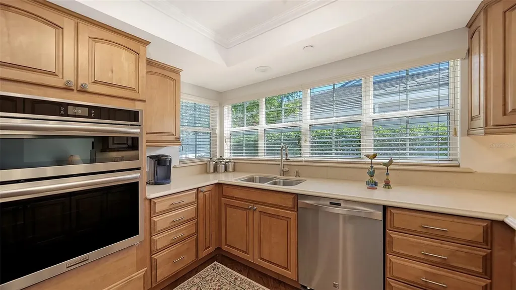 3465 Winding Oaks Drive Longboat Key FL 34228