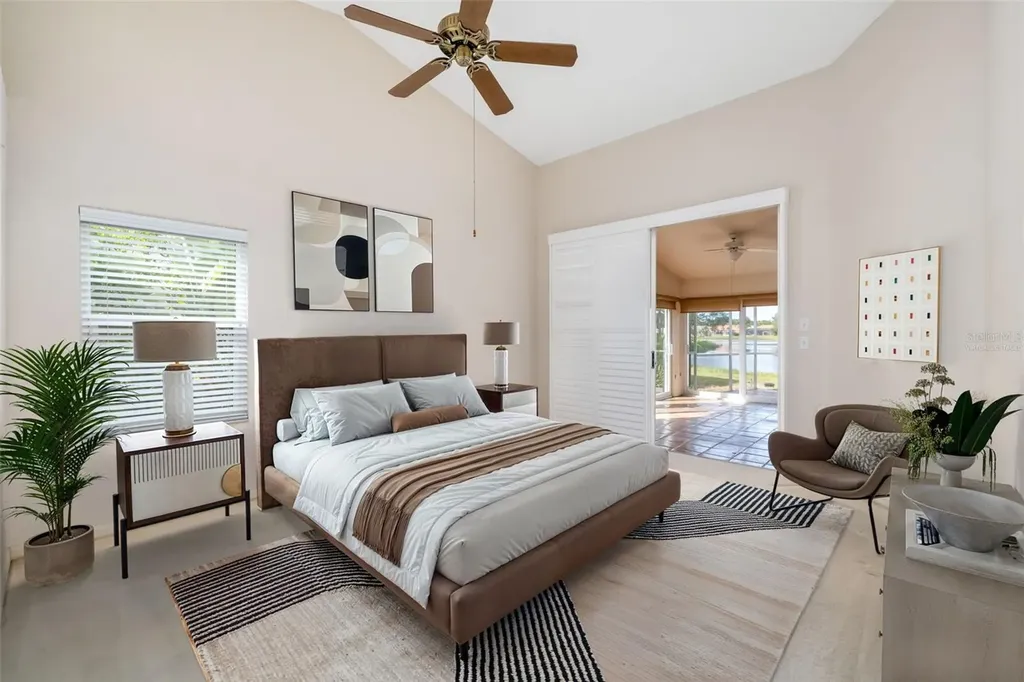 9523 Knightsbridge Circle Sarasota FL 34238