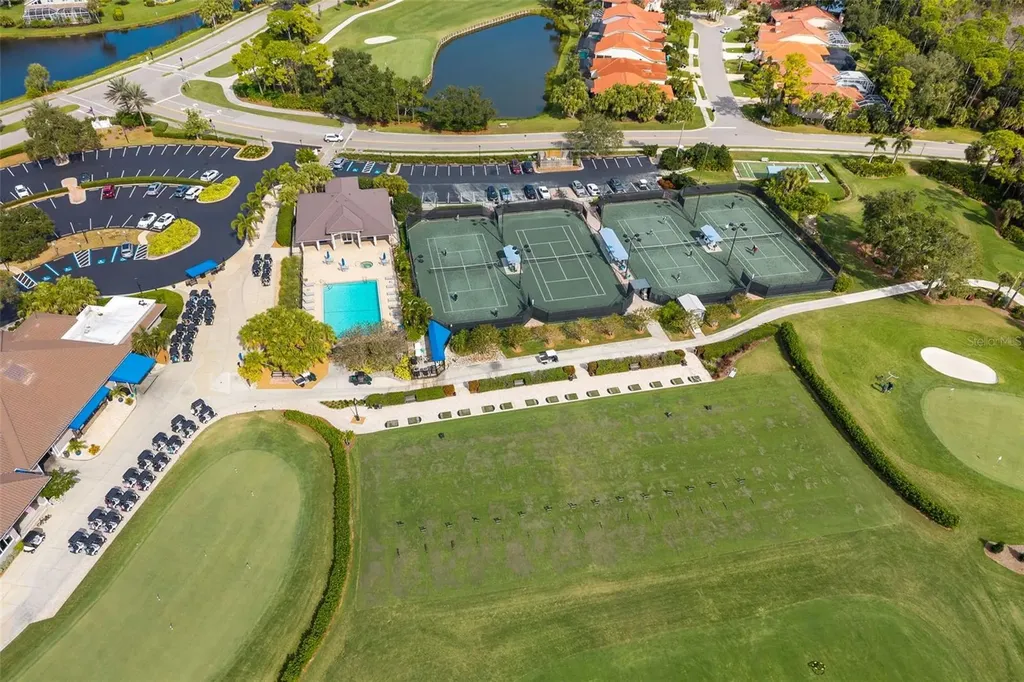 9523 Knightsbridge Circle Sarasota FL 34238