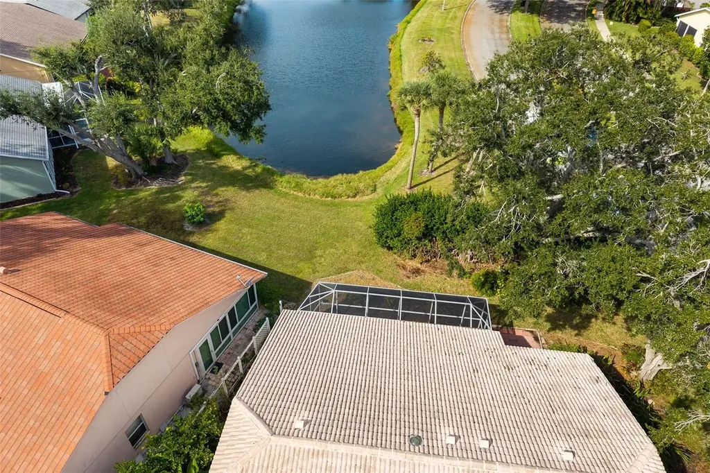 9523 Knightsbridge Circle Sarasota FL 34238