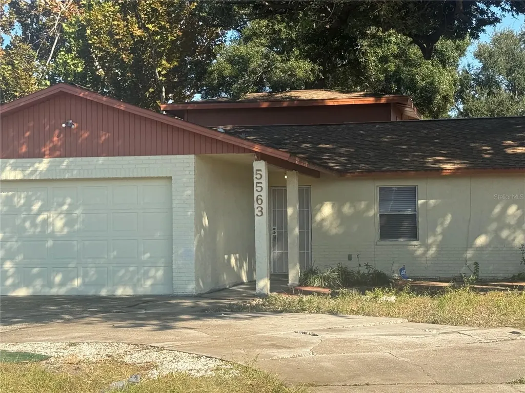 5563 58th Street N Kenneth City FL 33709