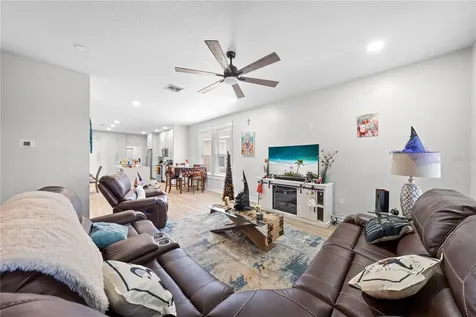 3341 Bracken Fern Drive Harmony FL 34773
