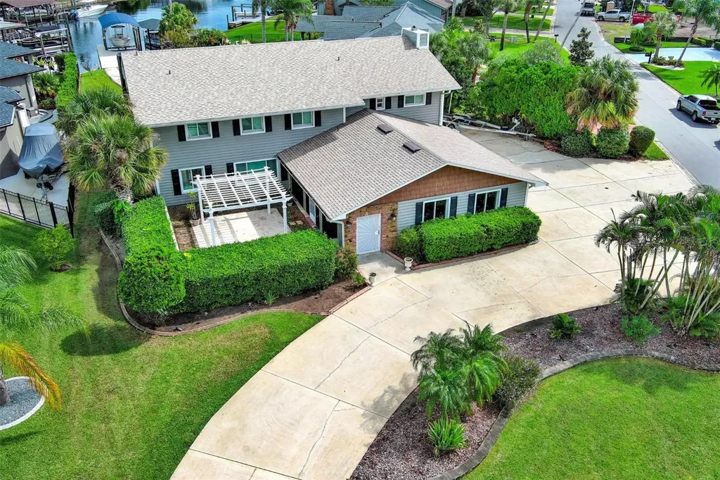 301 Quay Assisi New Smyrna Beach FL 32169