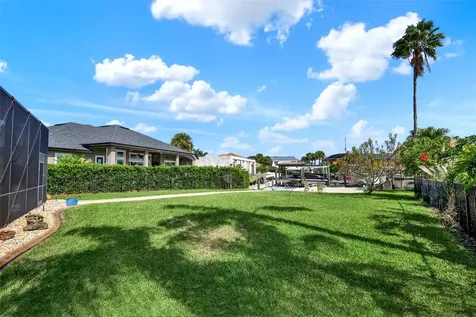 301 Quay Assisi New Smyrna Beach FL 32169