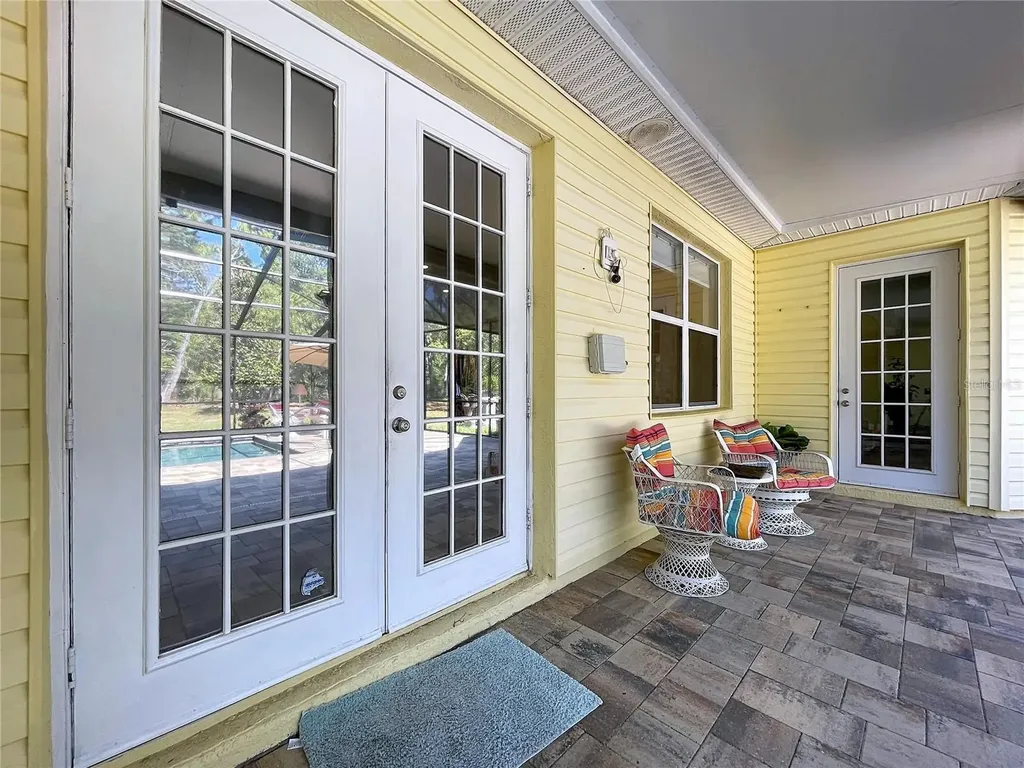 16475 Kids Avenue Weeki Wachee FL 34614