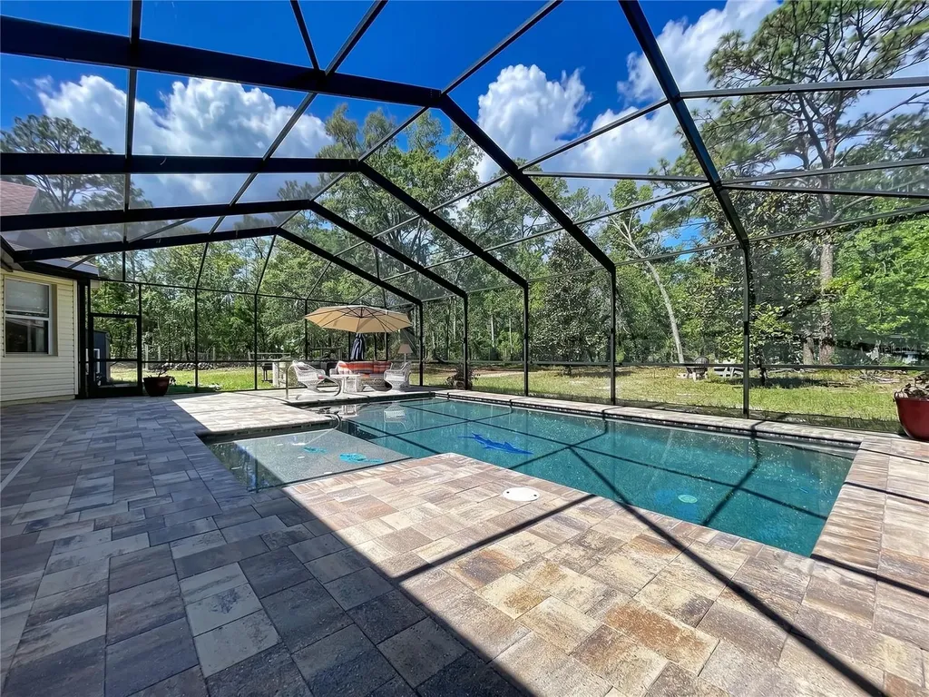 16475 Kids Avenue Weeki Wachee FL 34614