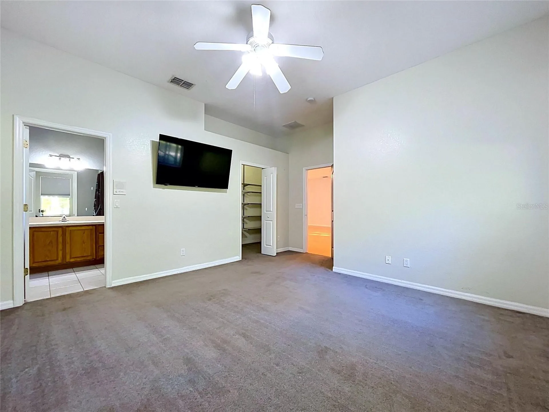 16475 Kids Avenue Weeki Wachee FL 34614