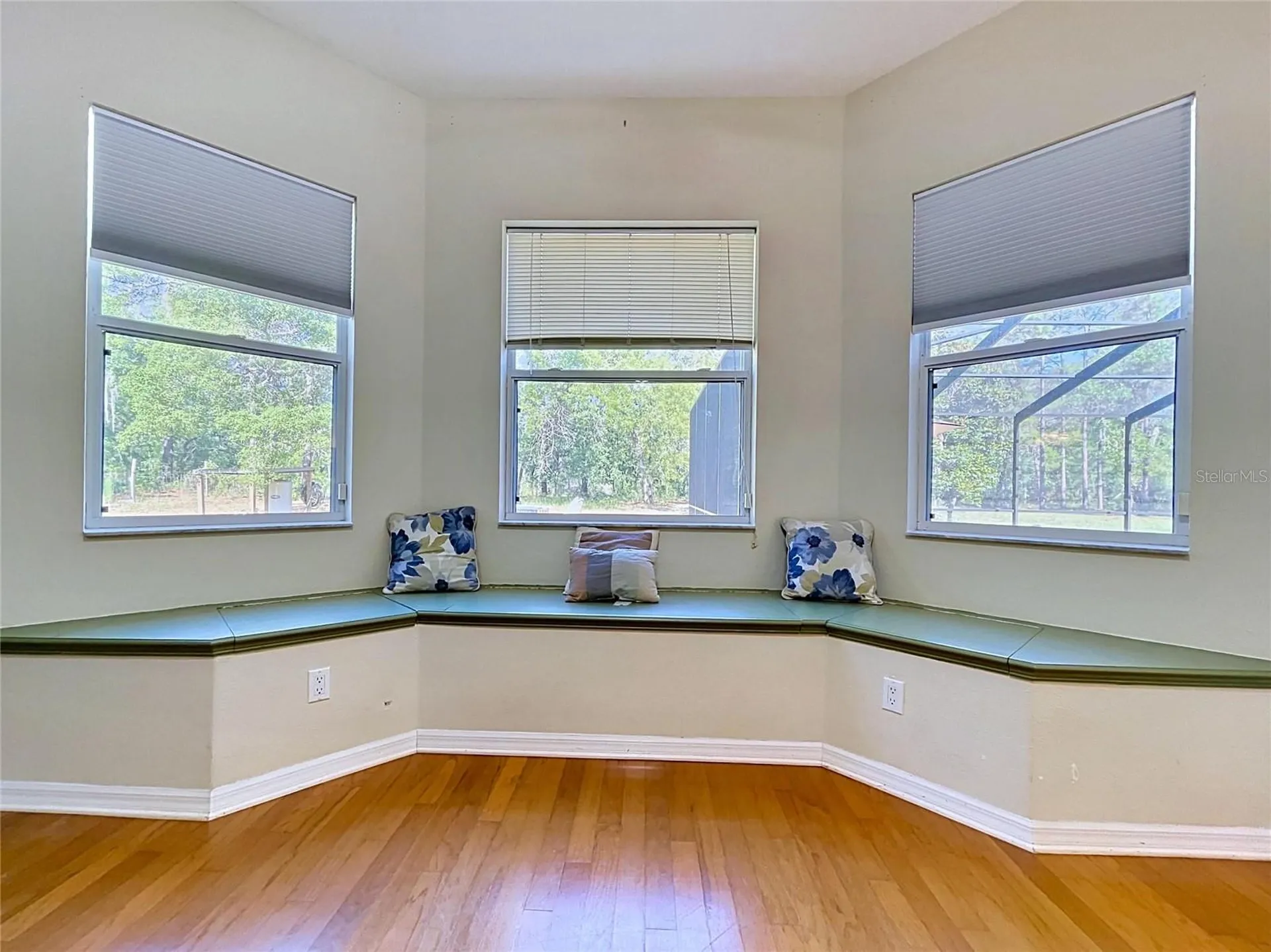 16475 Kids Avenue Weeki Wachee FL 34614